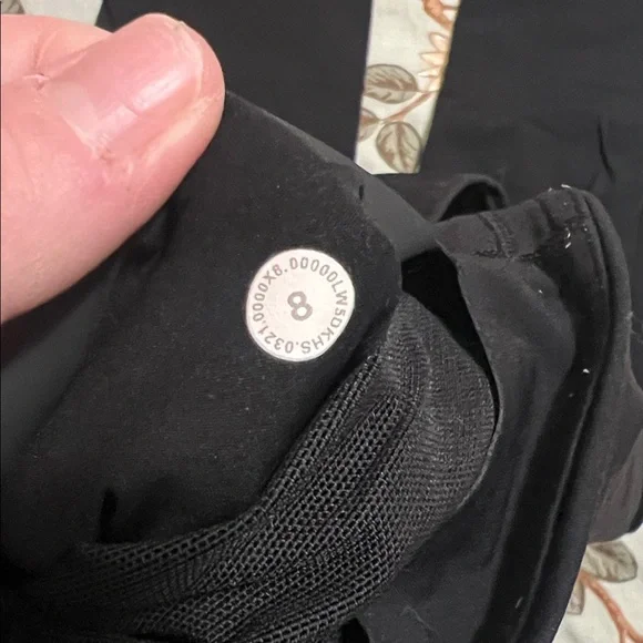 Lululemon Base Pace High-Rise Tight 25"
Black - Picture 5 of 5